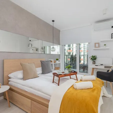City Centre & Modern Quiet Apartment With Parking By Renters Prestige Cracovia Esterno foto