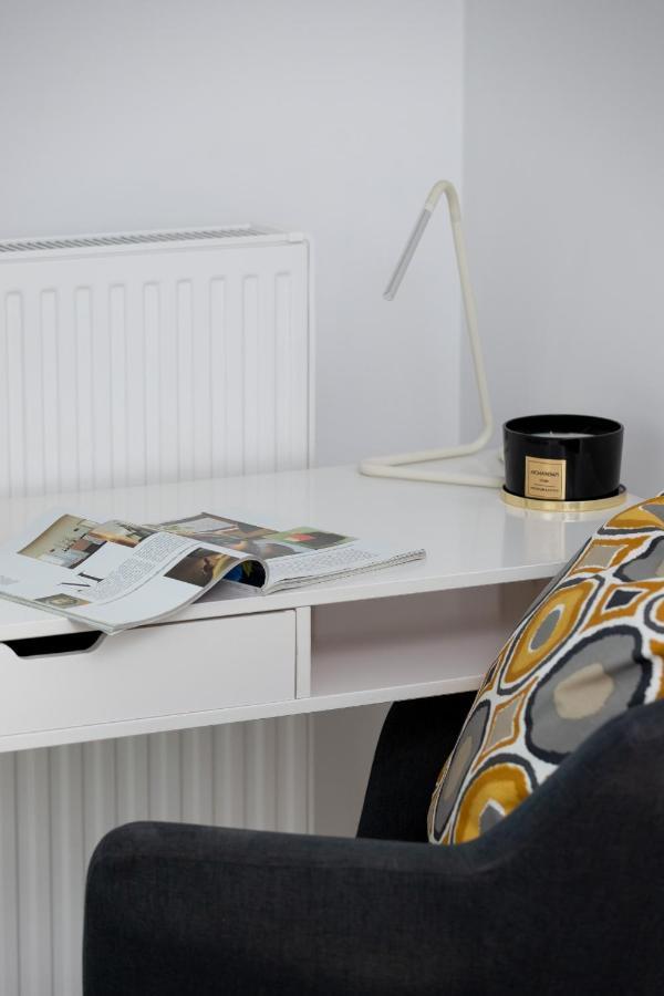 Centre & Modern Quiet With Parking By Renters Prestige * Cracovia